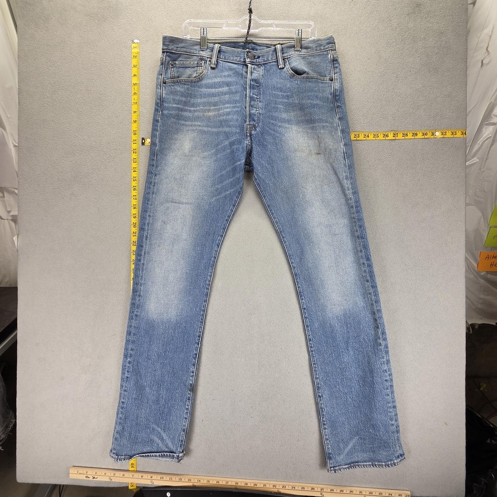 Levis 501 Jeans Mens 34x34 Blue Light Wash Regular Straight Button Fly